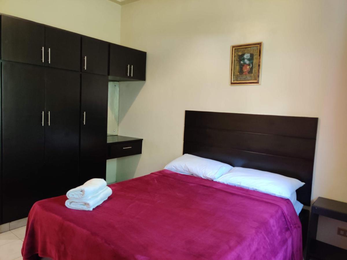 Готель Red Knight Gardens Davao Екстер'єр фото