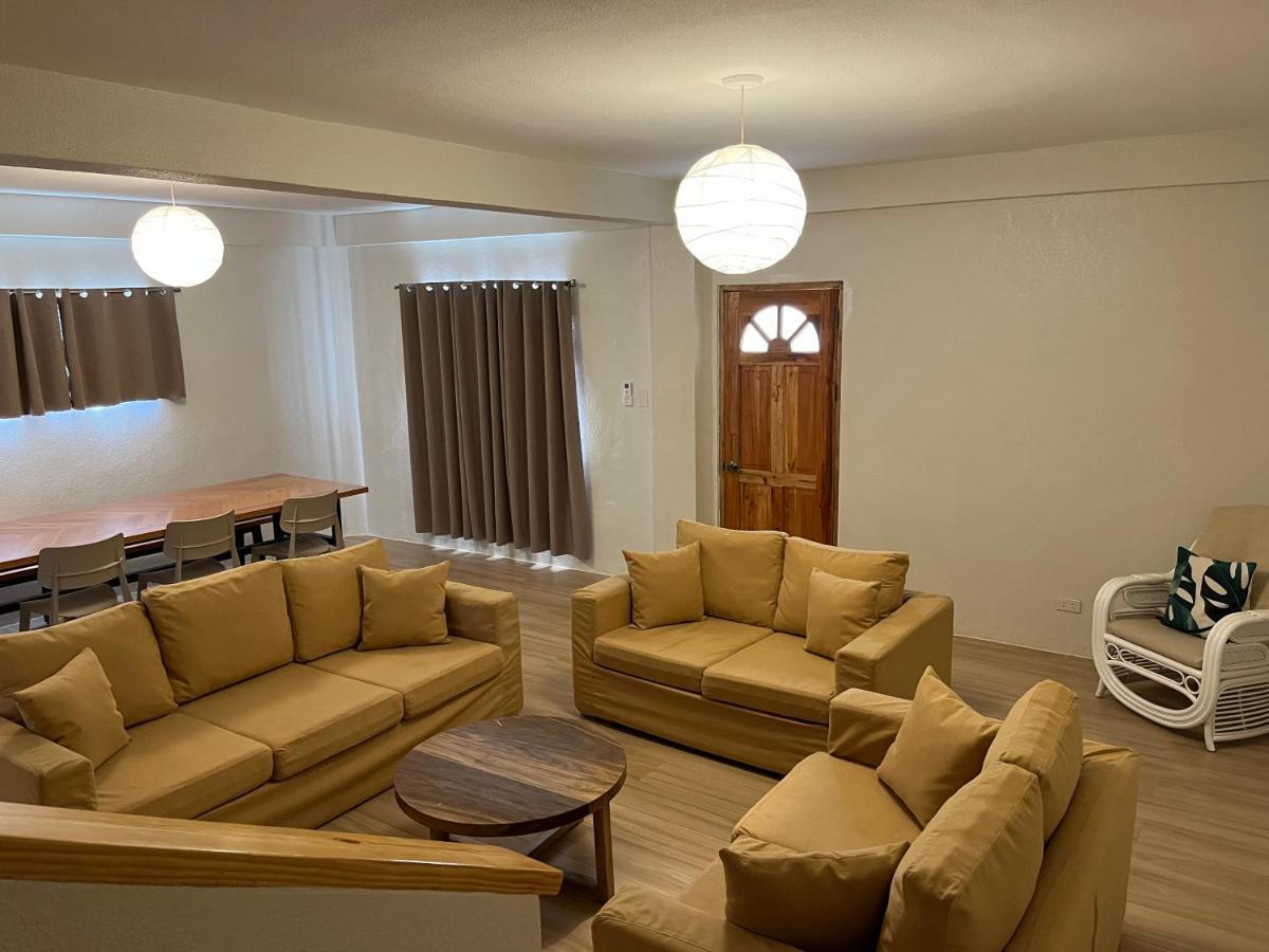 Готель Red Knight Gardens Davao Екстер'єр фото